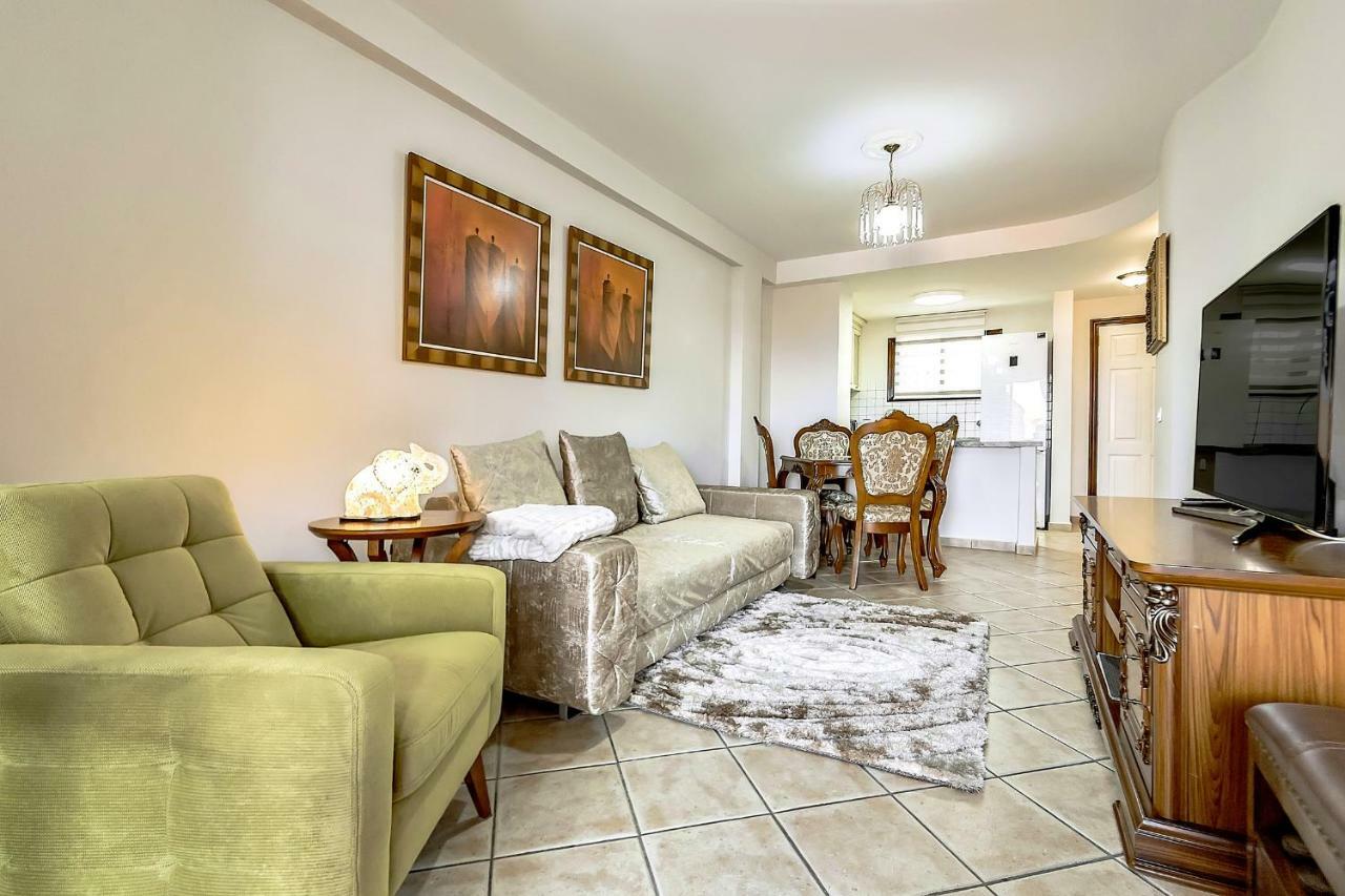 Apartment Elite Palace アデヘ エクステリア 写真